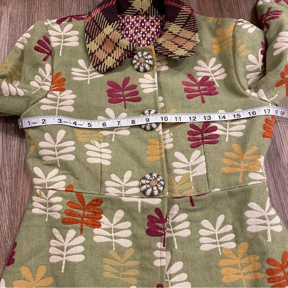 Unbranded Coat Women’s Sz 2 Green Leafs Plaid Artsy Colorful Peter Pan Collar - Picture 10 of 13